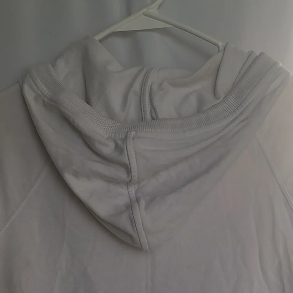 Burberry Cream Hoodie - Picture 3 of 5